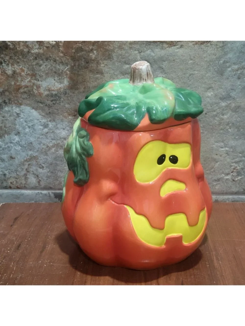 N/A vintage ceramic
